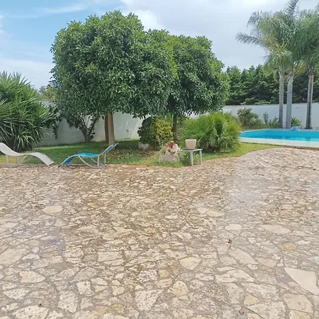 בית אירוח Villalinda Con Piscina *